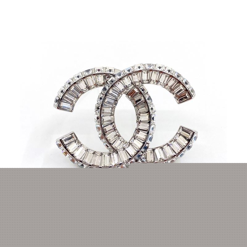 Ch*el brooches